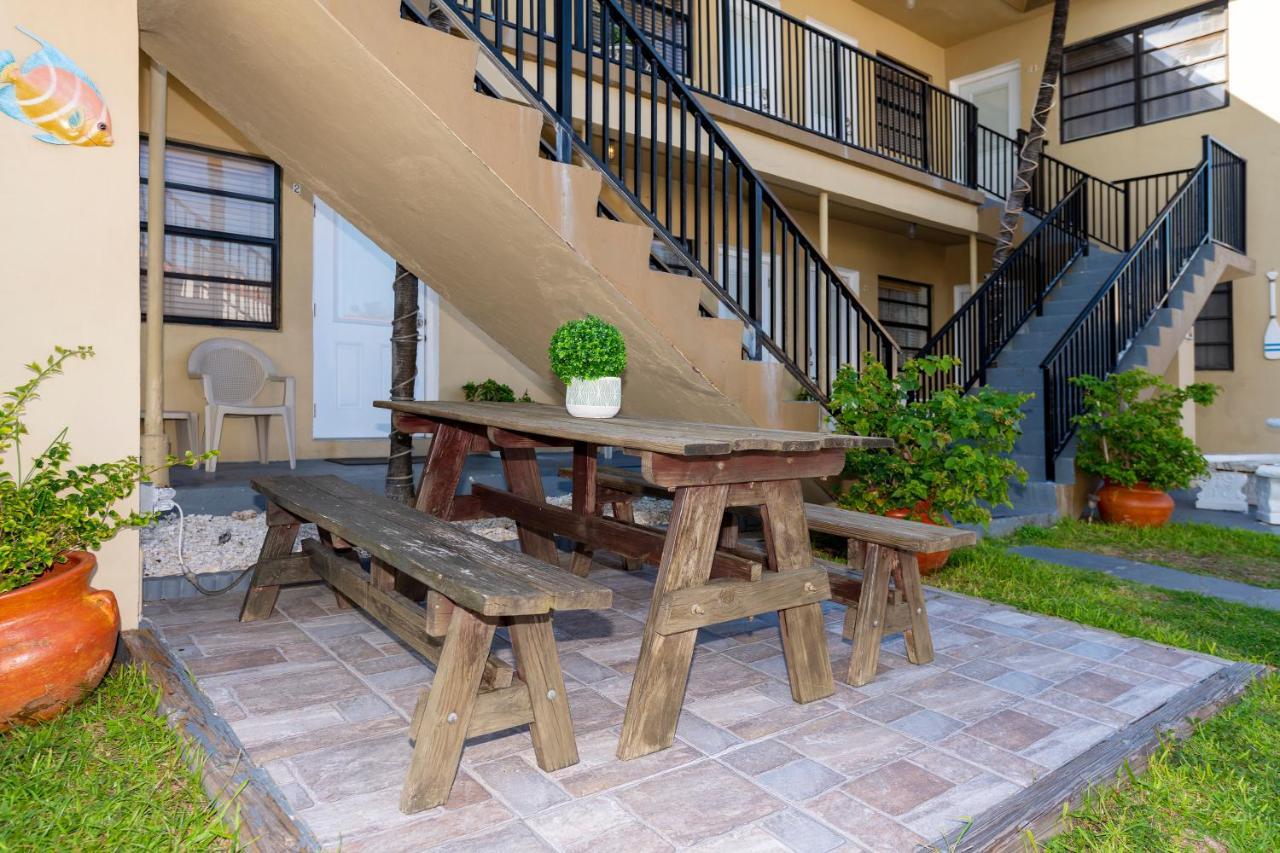Tropic Isle Hotel & Apartment 好莱坞 外观 照片